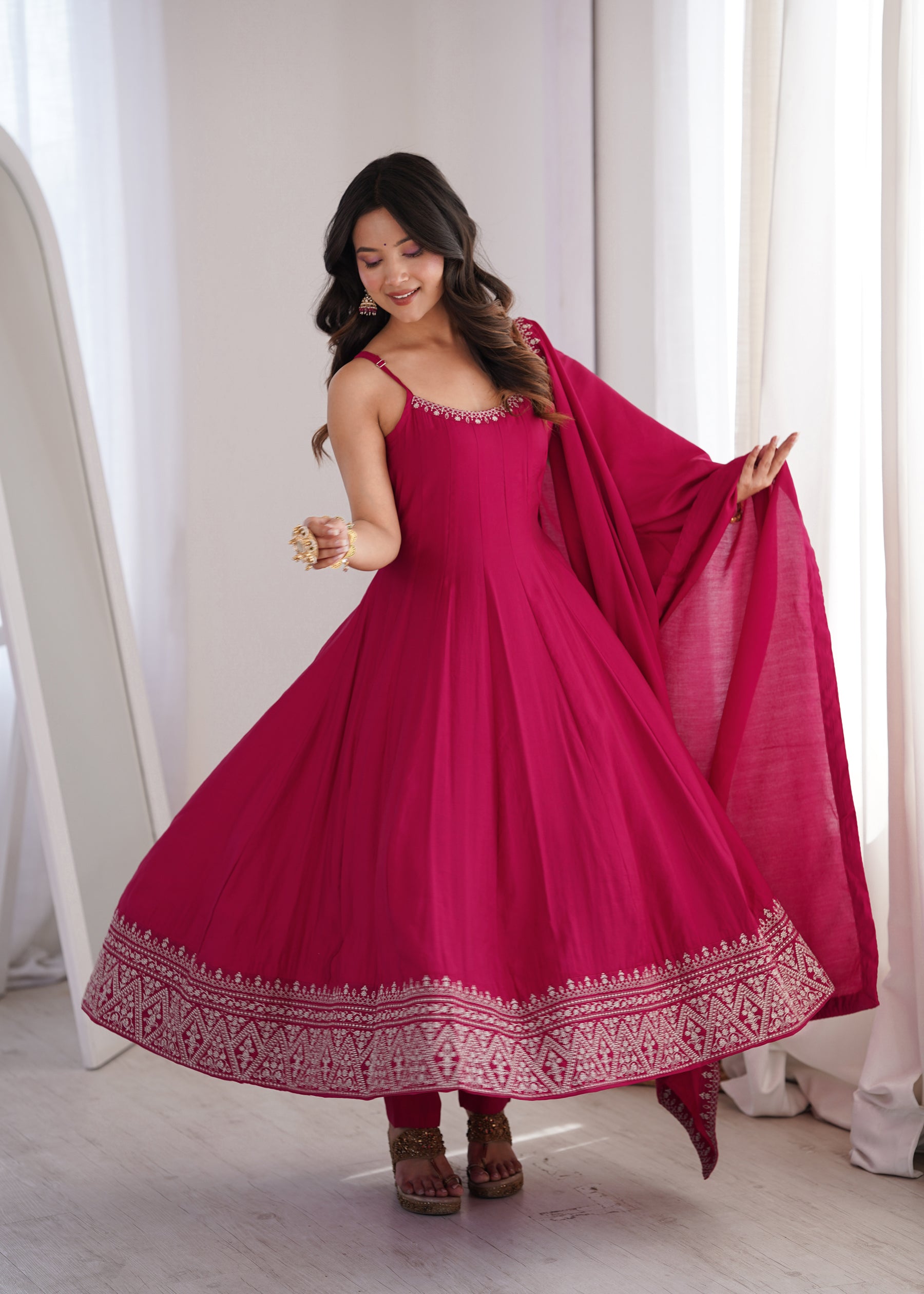 Lorenvalley Fashion Ranipink Roman Silk Chanderi Embroidery Thread Work Lace Anarkali Gown Pant with Dupatta - Dista