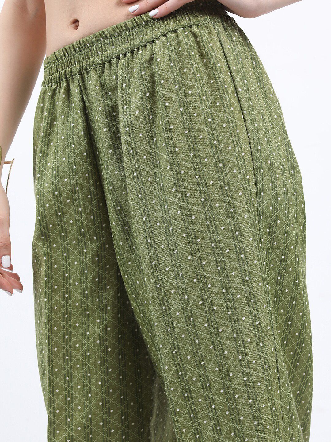 Vishudh Ethnic Motifs Printed Sleeveless Regular Kurta With Palazzos