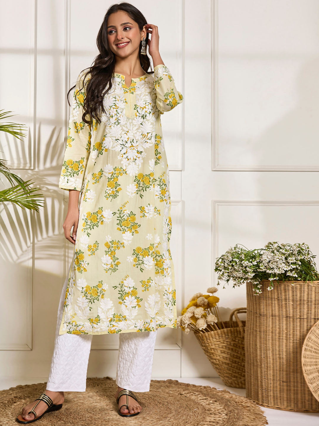 HOUSE OF KARI Floral Embroidered Chikankari Pure Cotton Kurta - Distacart