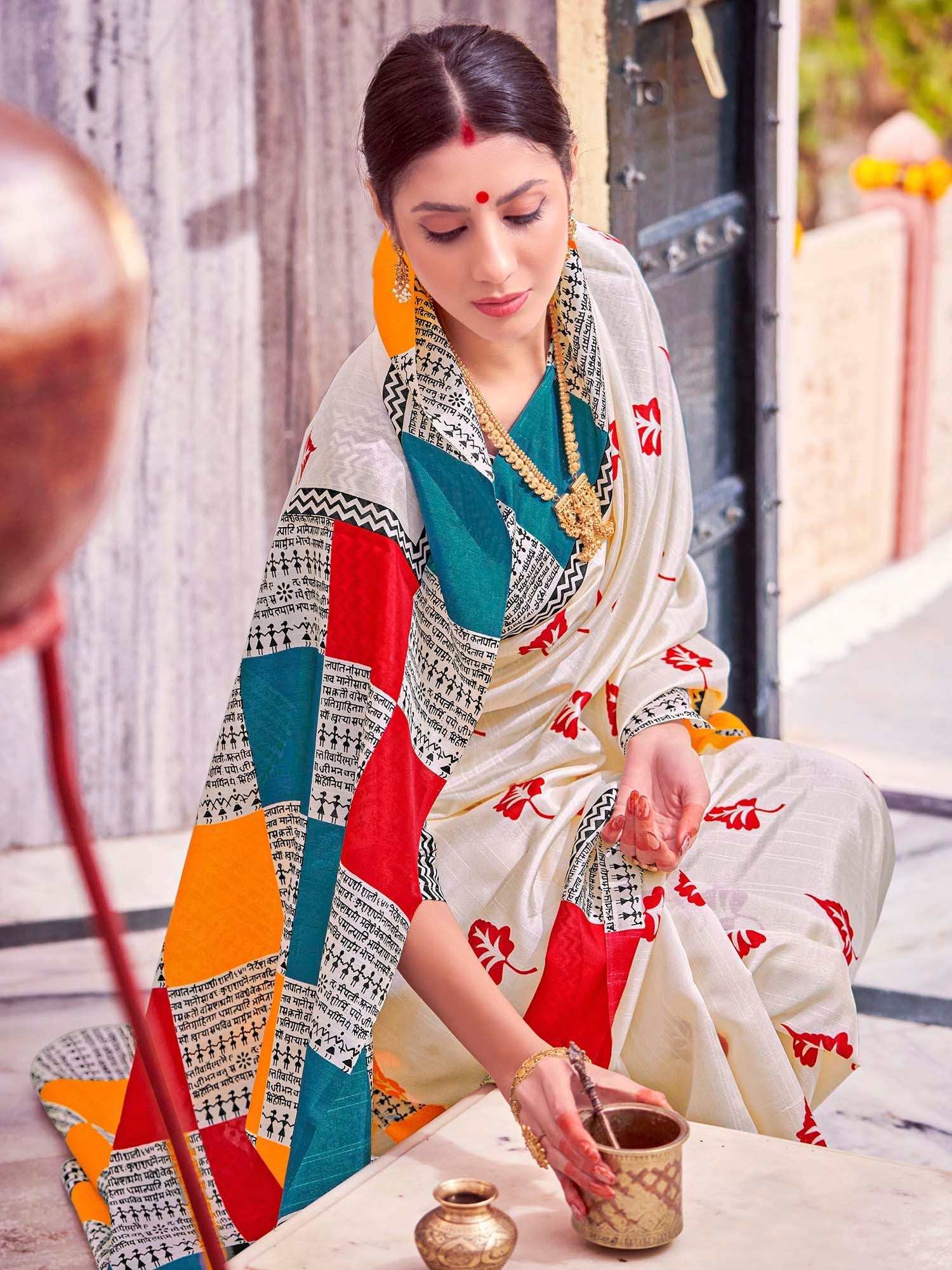 NOZ2TOZ Women's Bhagalpuri Silk Cream Printed Designer Saree With Blouse Piece - Distacart