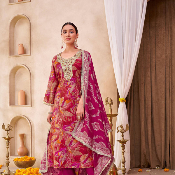 BulBul Rashmi Printed Fuschia Kurta Set with Dupatta