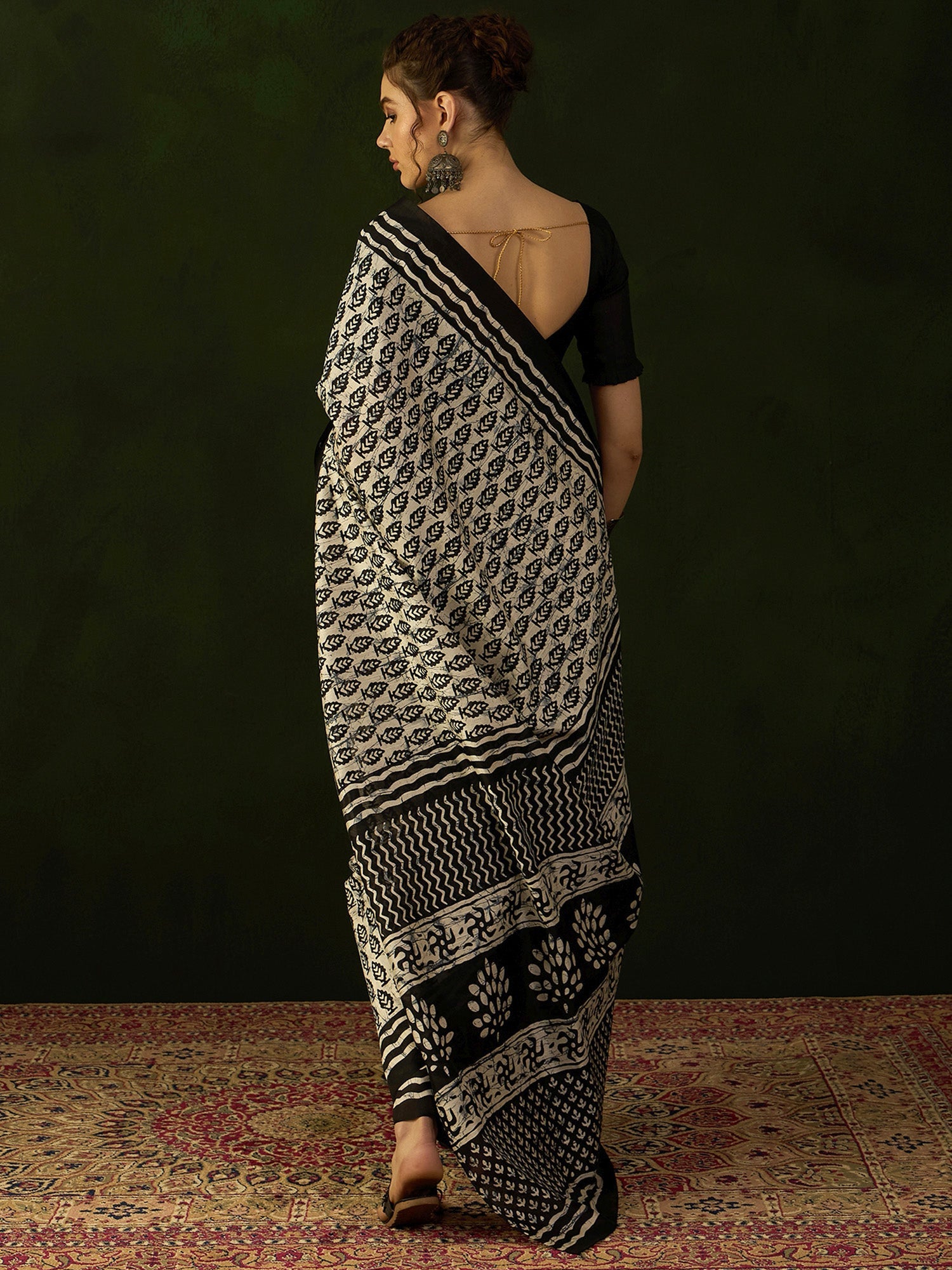 NOZ2TOZ Women's Bhagalpuri Silk Beige Printed Designer Saree With Blouse Piece - Distacart