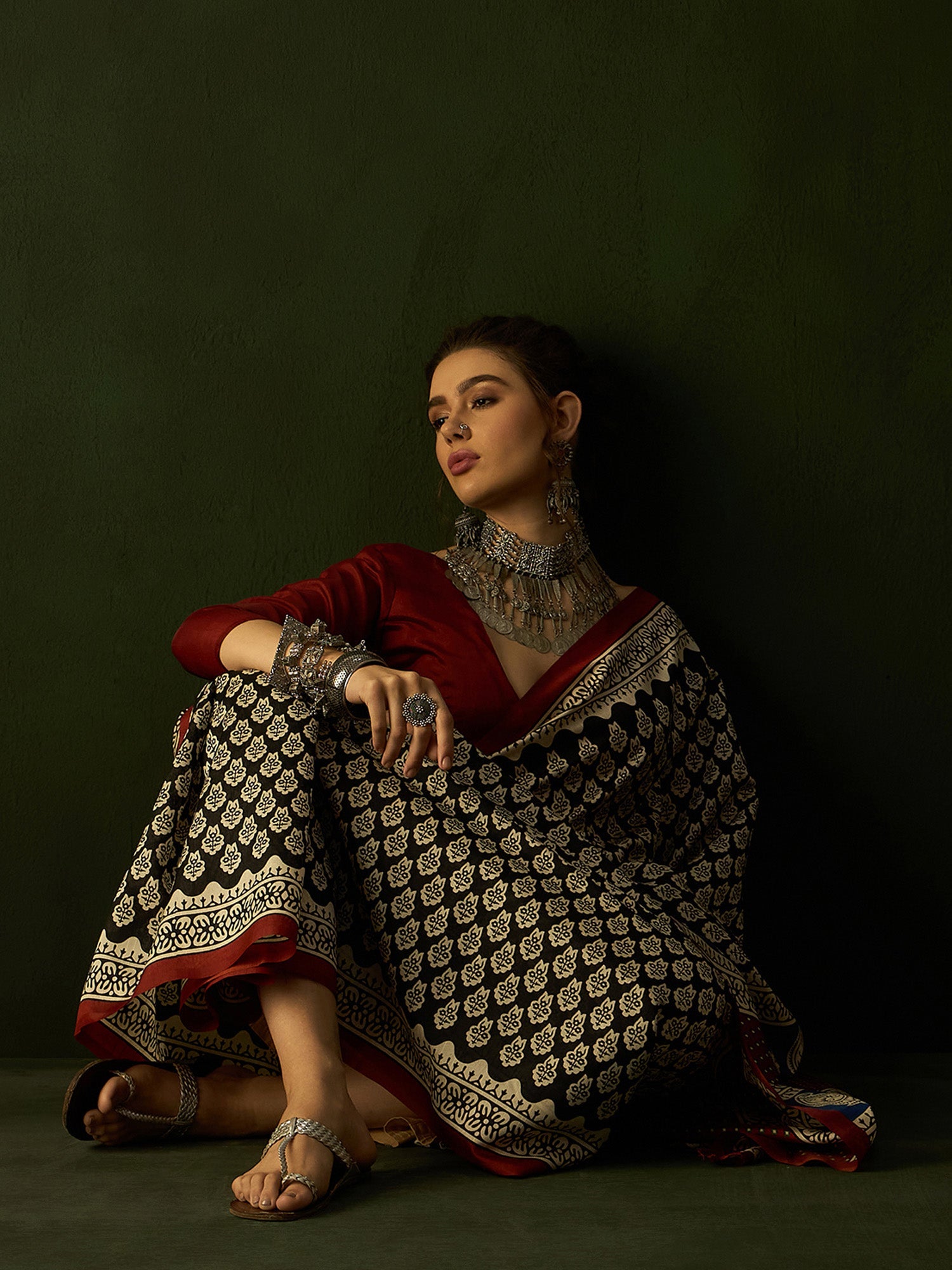 NOZ2TOZ Women's Bhagalpuri Silk Black Printed Designer Saree With Blouse Piece - Distacart
