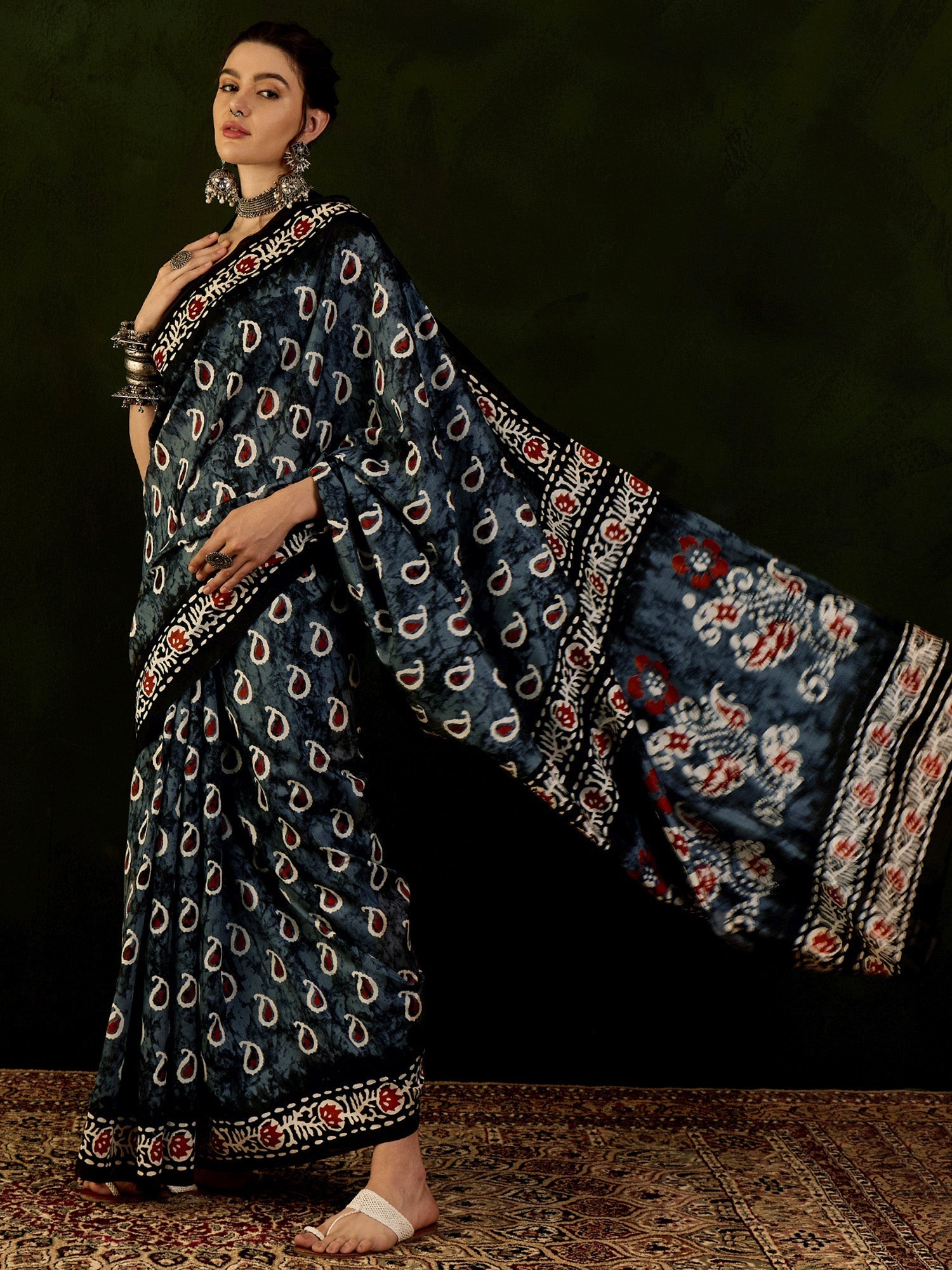 NOZ2TOZ Women's Bhagalpuri Silk Grey Printed Designer Saree With Blouse Piece - Distacart