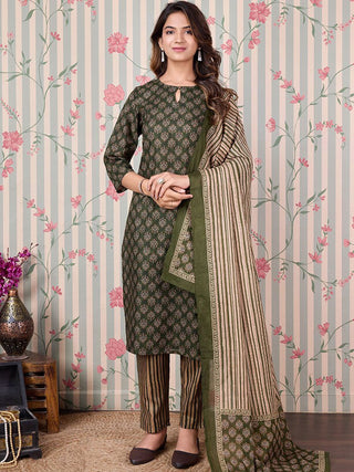 Ode by House of Pataudi Floral Printed Regular Pure Cotton Kurta with Trousers & Dupatta - Distacart