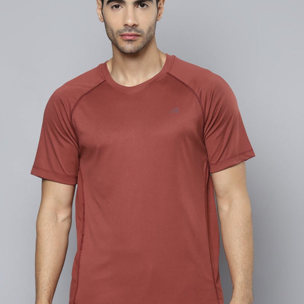 Alcis Men Rust Slim Fit T-shirt - Distacart