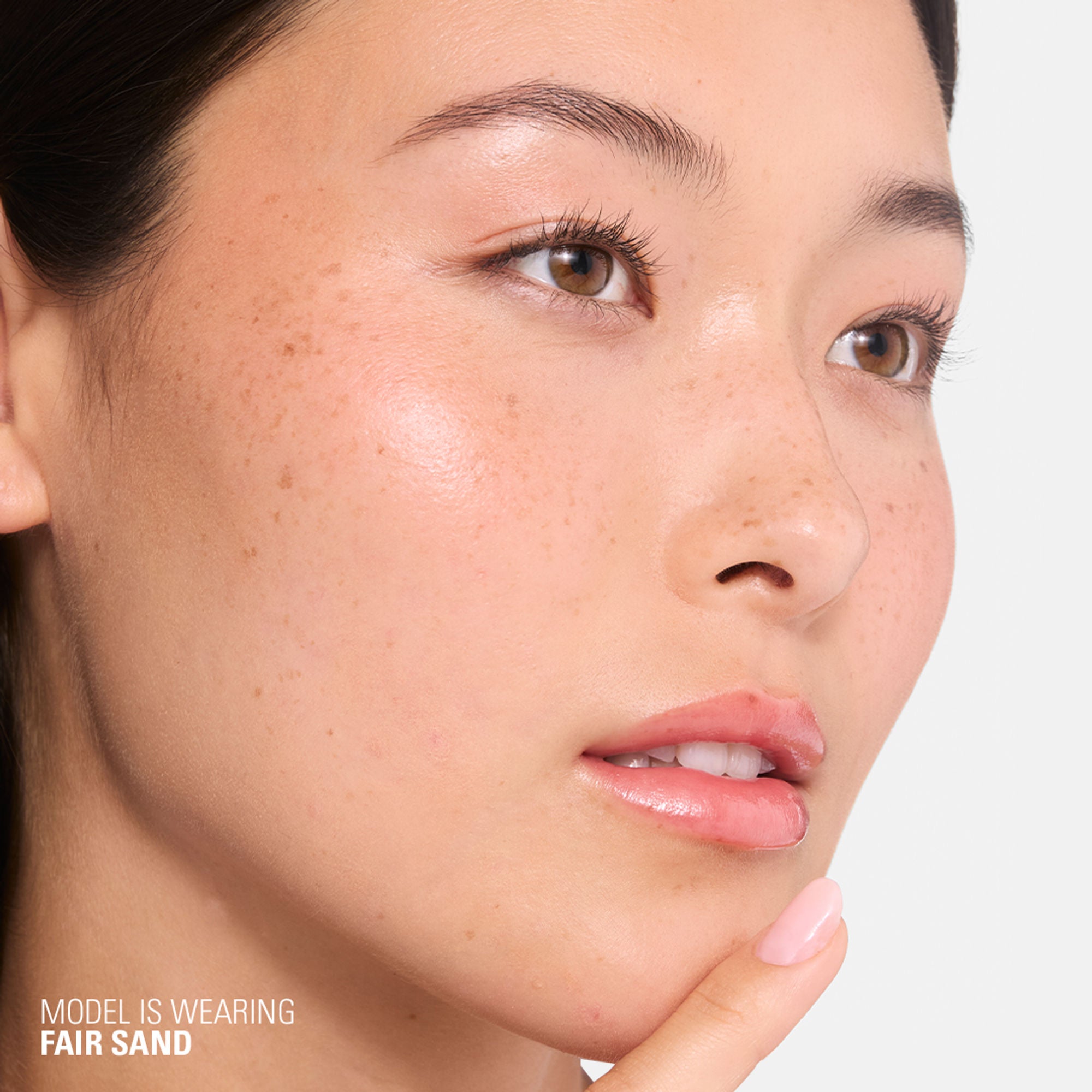 Makeup Revolution Skin Silk Bronzer Stick - Fair Sand - Distacart
