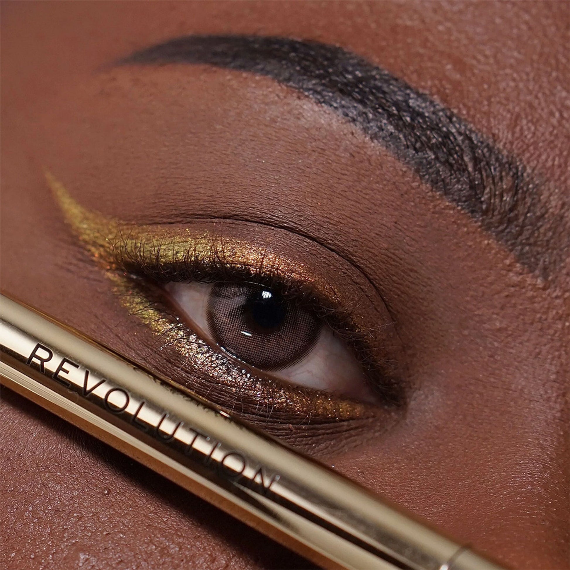 Makeup Revolution Metallic Duochrome Eyeliner - Stardust - Distacart