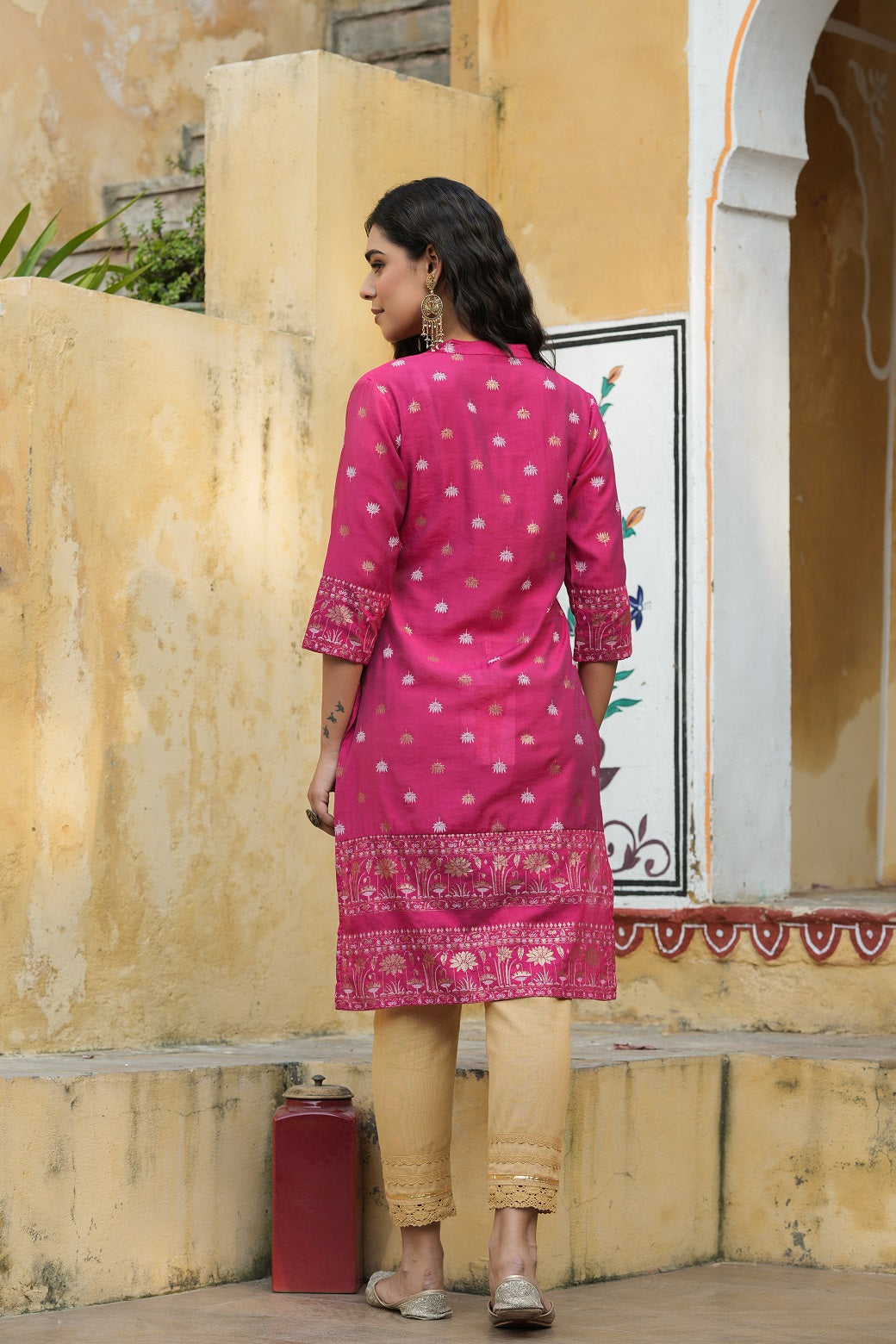 Juniper Fuchsia Ethnic Motif Printed Mono Viscose Straight Kurta - Distacart