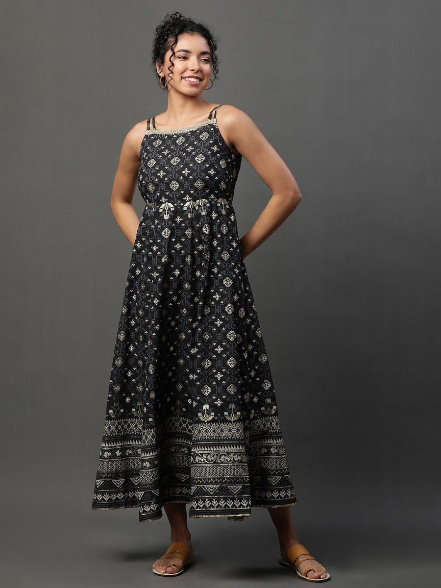 AURELIA Ethnic Motifs Printed Shoulder Straps Ethnic Dress With Jacket