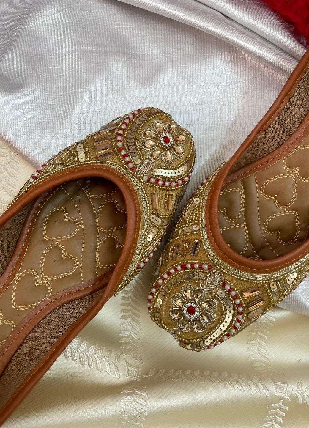 Desi Colour Women Indian Ethnic Footwear-Gold Red Dabka - Distacart