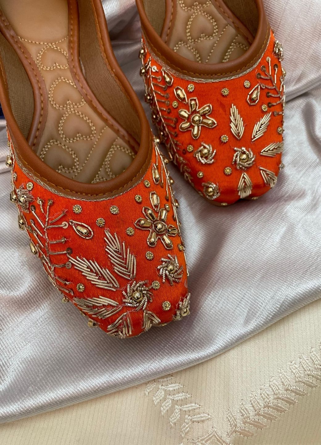 Desi Colour Women Indian Ethnic Footwear-Orange Dabka - Distacart