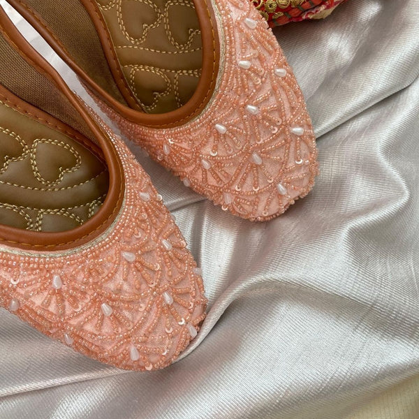 Desi Colour Women Indian Ethnic Footwear-Peach pearl Net - Distacart