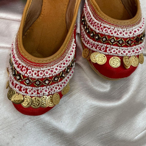 Desi Colour Women Indian Ethnic Footwear-Maroon Coin - Distacart