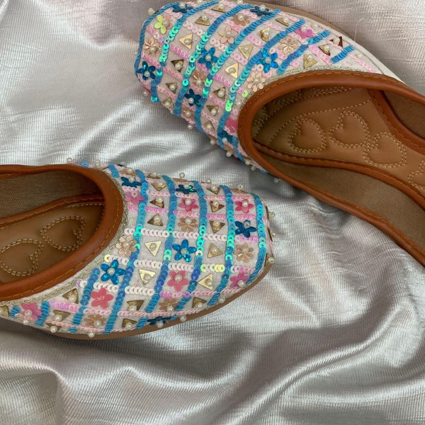 Desi Colour Women Indian Ethnic Footwear-Multi Star - Distacart
