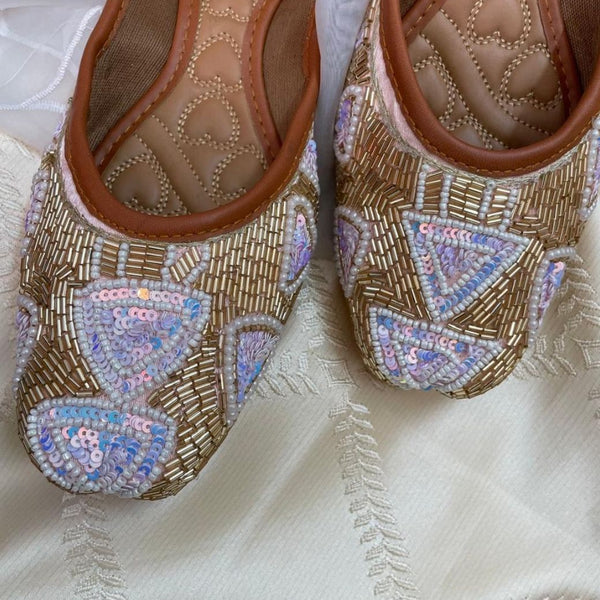 Desi Colour Women Indian Ethnic Footwear-Peach Pearl - Distacart