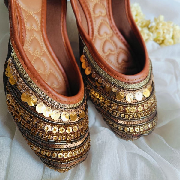 Desi Colour Women Indian Ethnic Footwear-Copper Dabka - Distacart