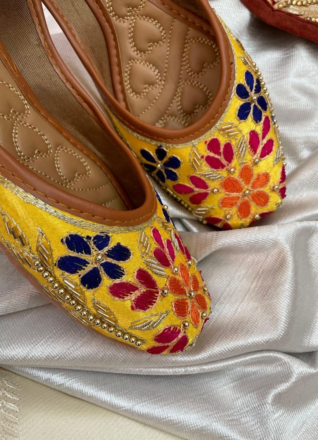 Desi Colour Women Indian Ethnic Footwear-Heavy Emb -16 - Distacart