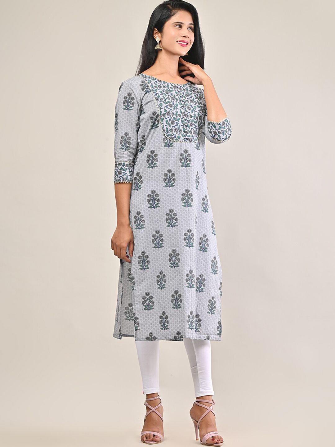 Swasti Women Grey Floral Printed Floral Cotton Kurta - Distacart