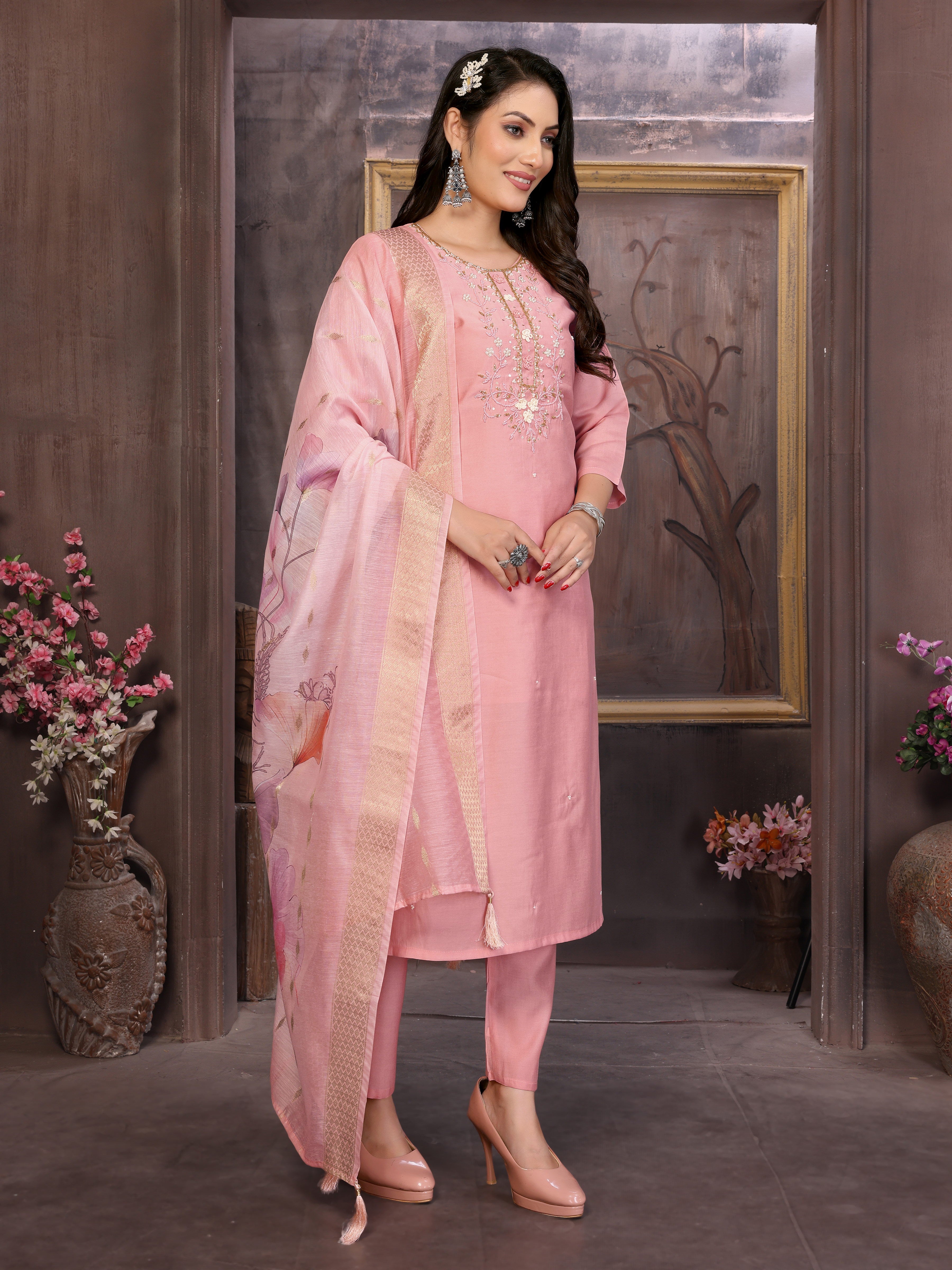 Vedant Vastram Kurta Pant set with Dupatta having Beautiful Hand work (Khatli Work) - Peach - Distacart
