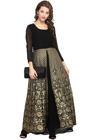 Ahalyaa Black & Golden Foil Print A-Line Kurta For Women