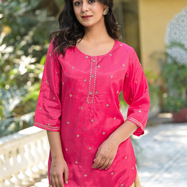 Juniper Women's Fuchsia Solid Shantoon Tunic With Sequins & Zari Work - Distacart