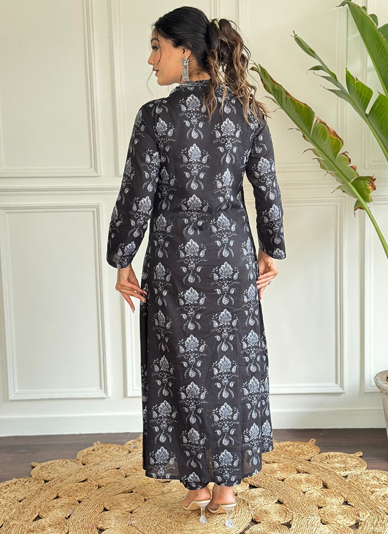 Vellora Cotton Black Casual Wear Printed Readymade Anarkali Suit