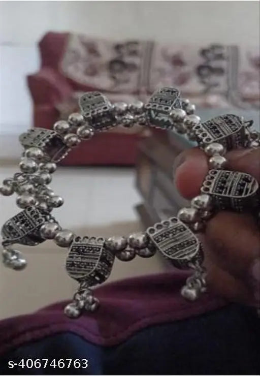 Tehzeeb Creations Women's Silver Colour Oxidised Bangles
