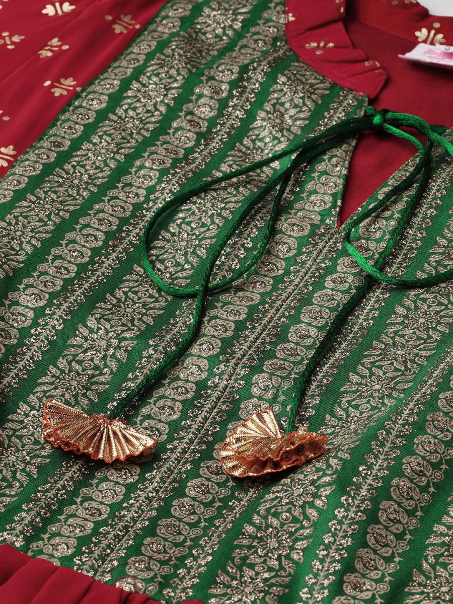 Ahalyaa Women's Maroon & Green Printed A-Line Kediya Tunic