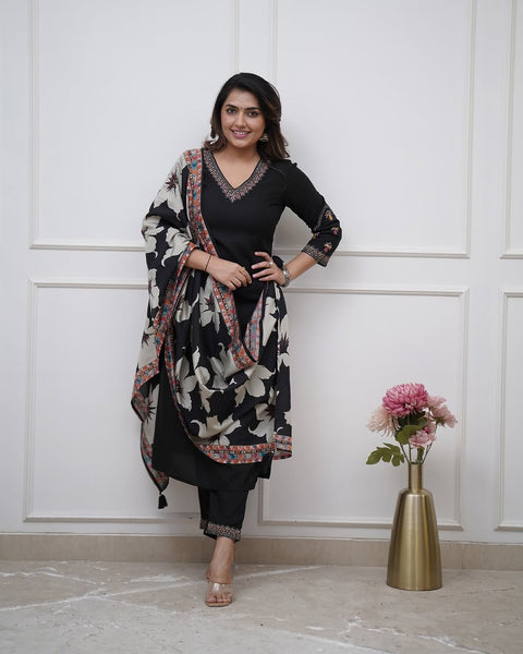 Vellora Viscose Silk Black Daily Wear Sequins Work Readymade Kurti Set