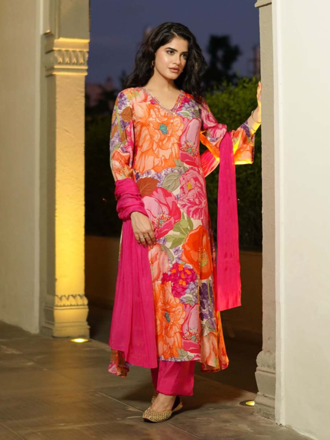 Kalini Women Floral Printed Regular Kurta with Trousers & With Dupatta - Distacart