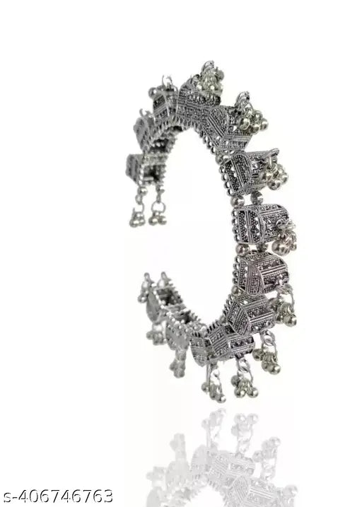 Tehzeeb Creations Women's Silver Colour Oxidised Bangles