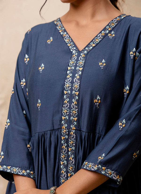 Vellora Silk Blend Teal Designer Wear Embroidery Work Readymade Anarkali Suit