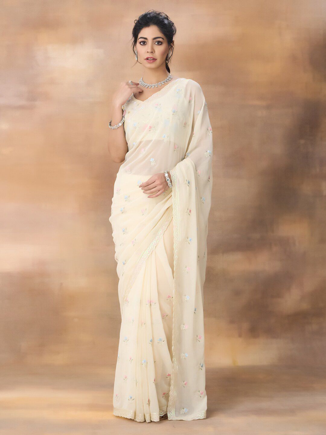 kasee Floral Embroidered Saree - Distacart