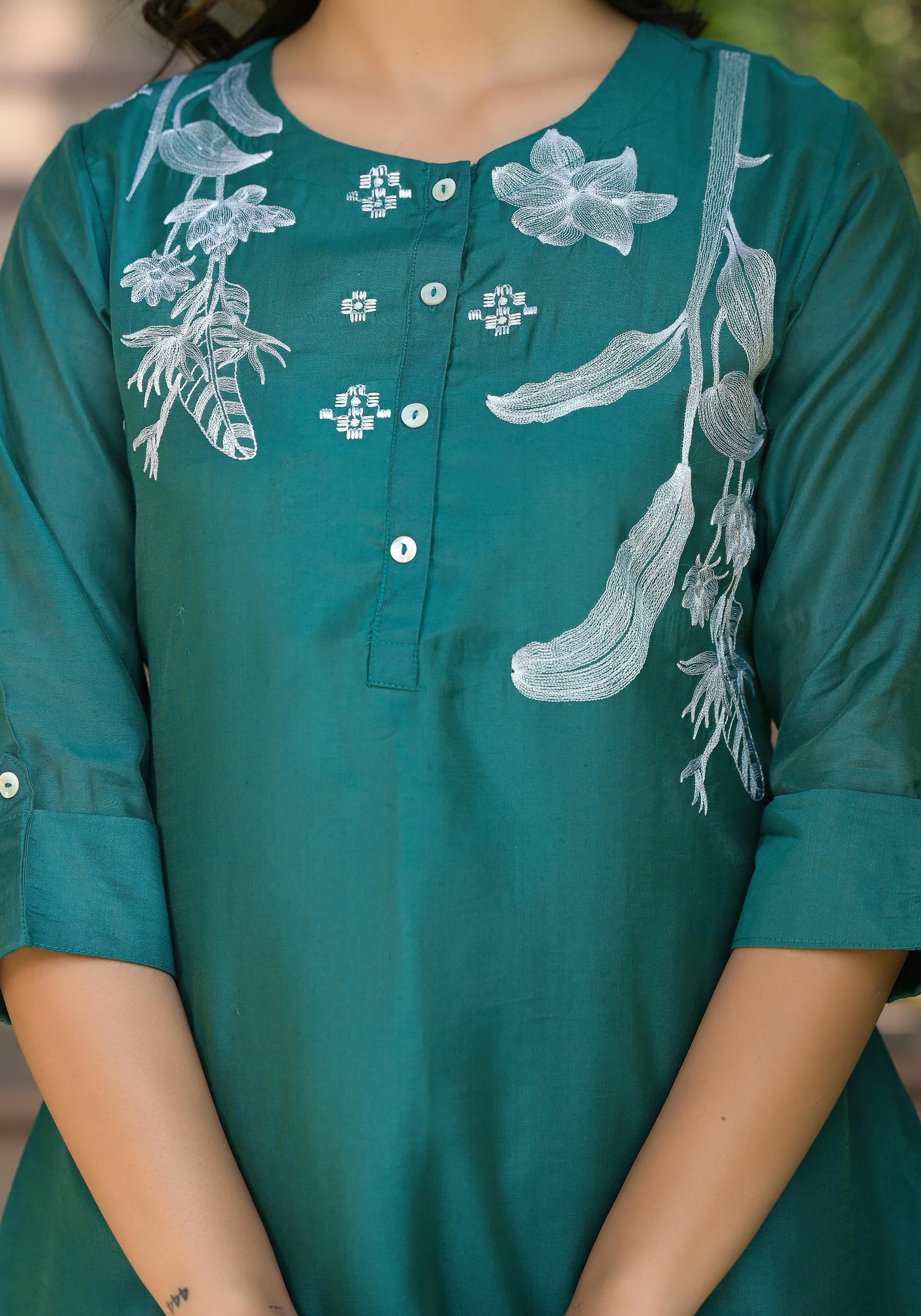 Juniper Green Solid Chanderi Tunic With Thread Work & Buttons - Distacart