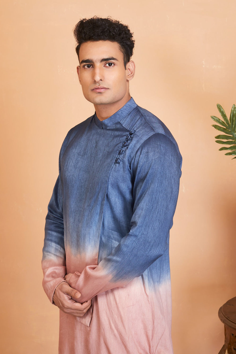 Waikawa Ombre Kurta With Flap by Hilo Design - Distacart