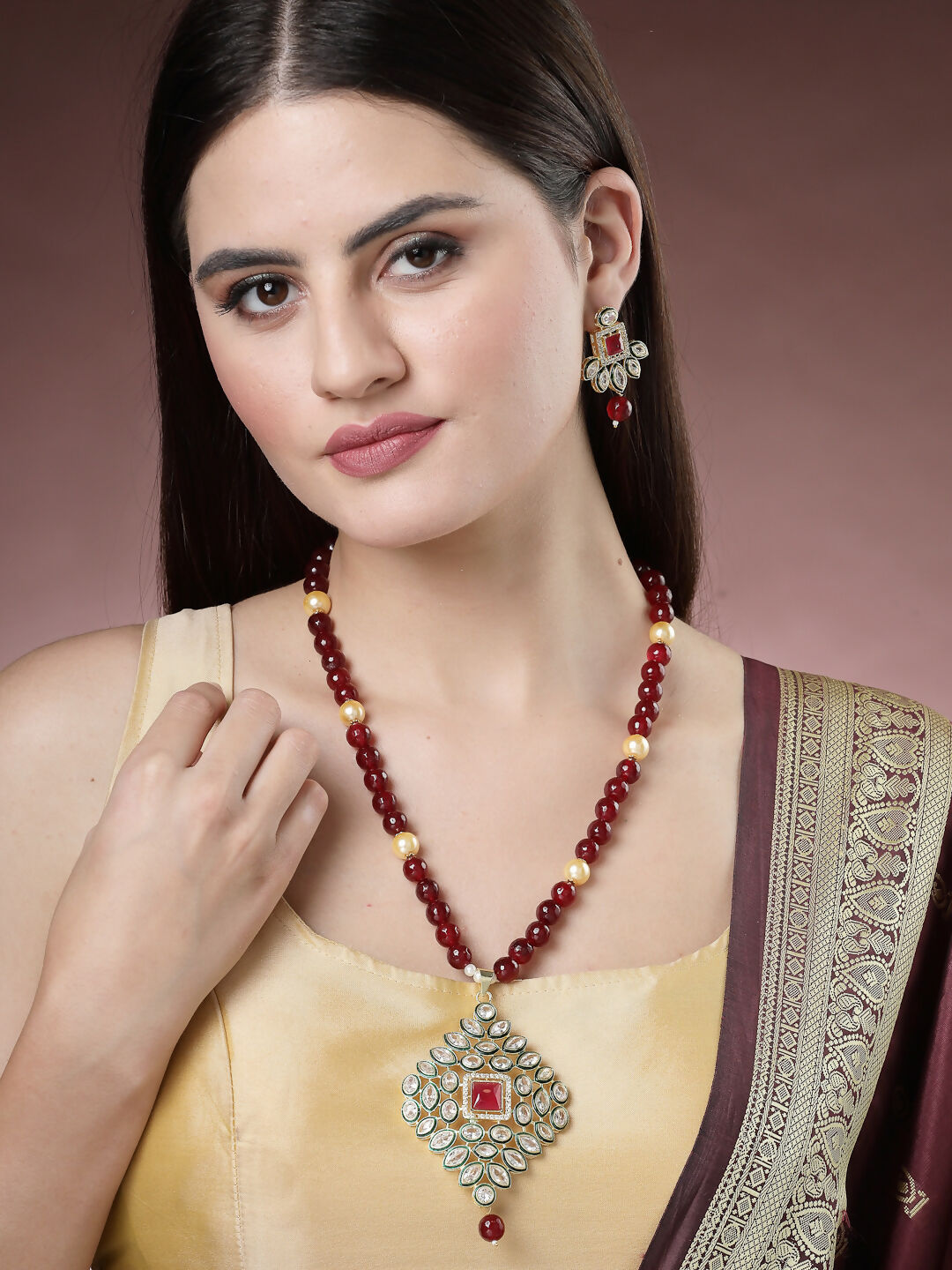 NVR Women's Red Kundan-Studded & Beaded Handcrafted Jewellery Set - Distacart