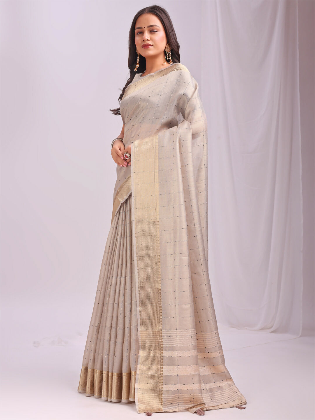 Shree Shyam Fashion Organza Cream Saree - Distacart