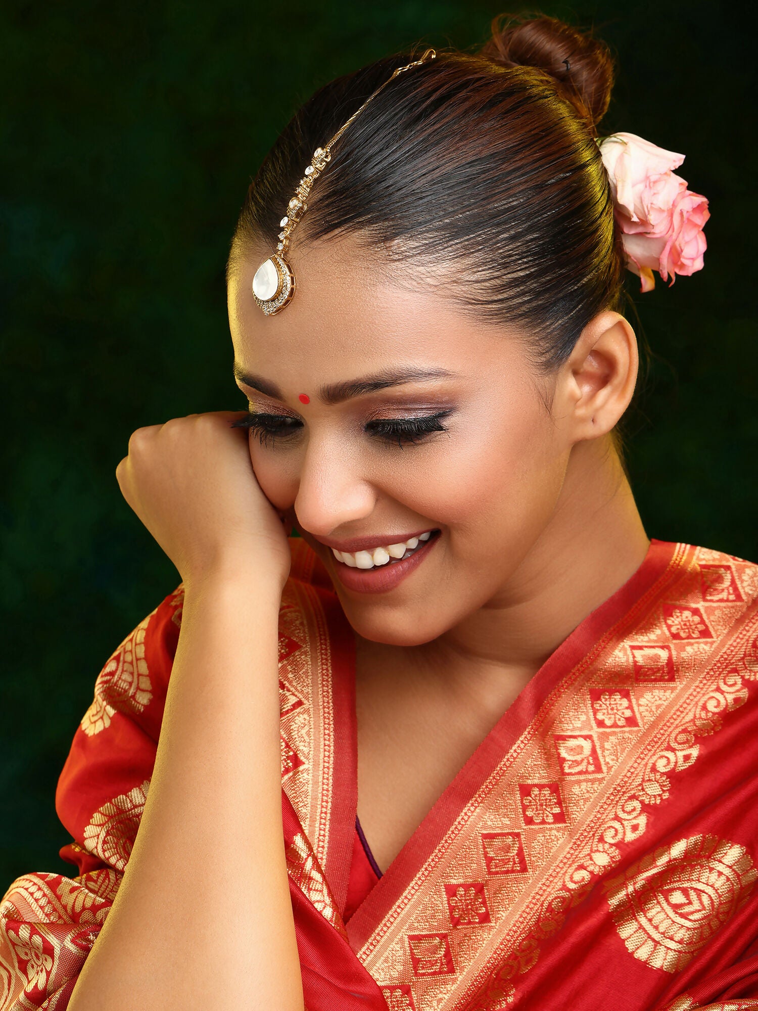 Ruby Raang 22k Gold Polished Kundan Maang Tikka