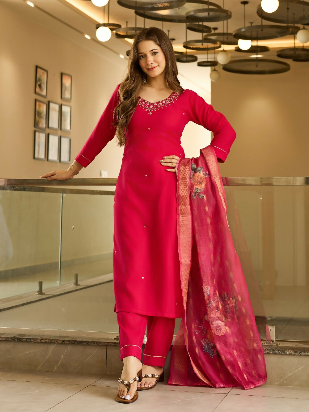 Divine Drape Women's Viscose Embroidered Straight Kurta Pant With Dupatta - Red