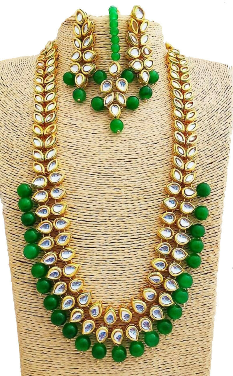 Joban Fashion Hand Made High Quality Gold Plated Base Metal Alloy Kundan Stone Studded Kundan Jewellery Set