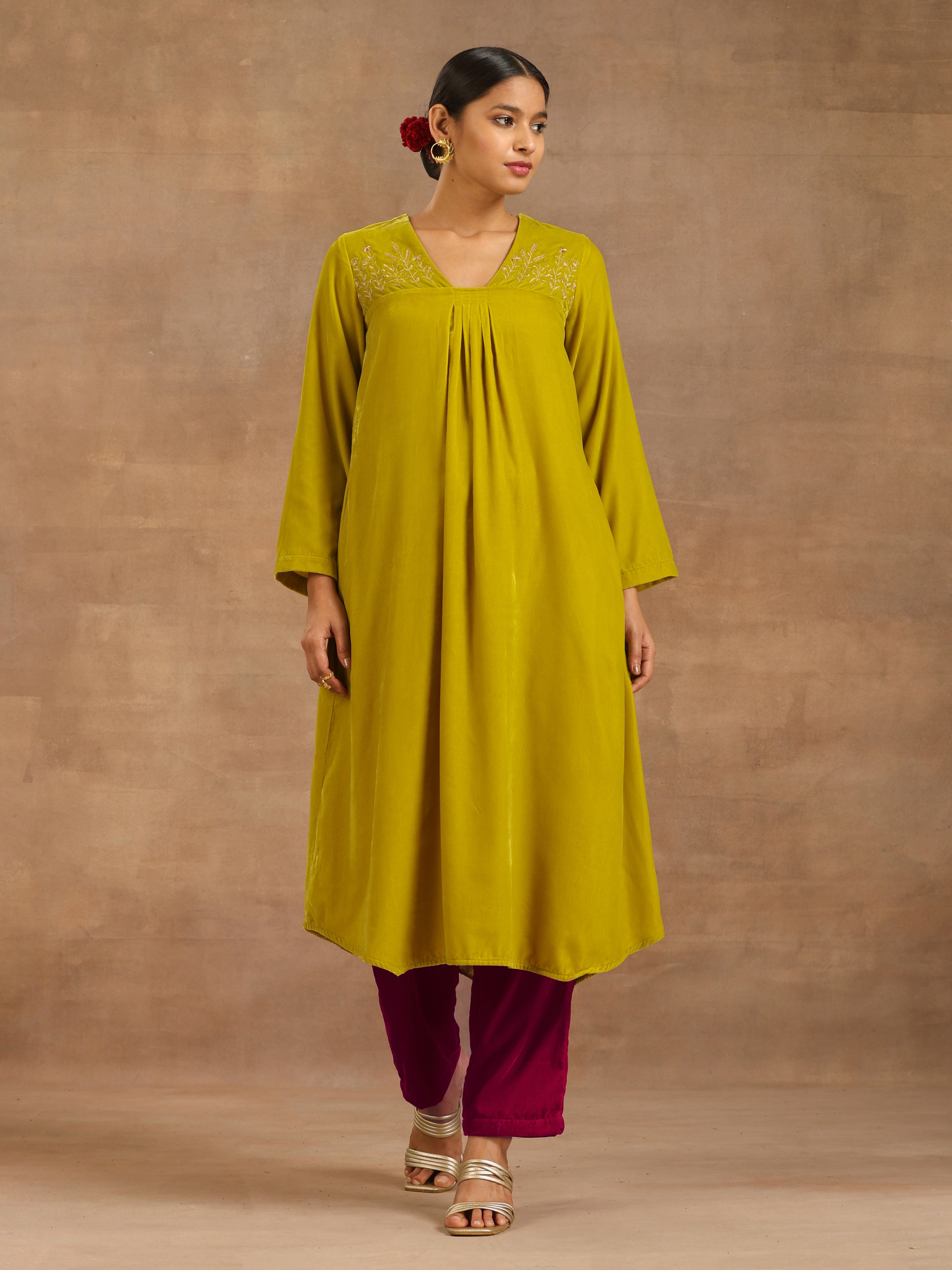trueBrowns Lime Velvet Yoke Embroidered Kurta - Distacart