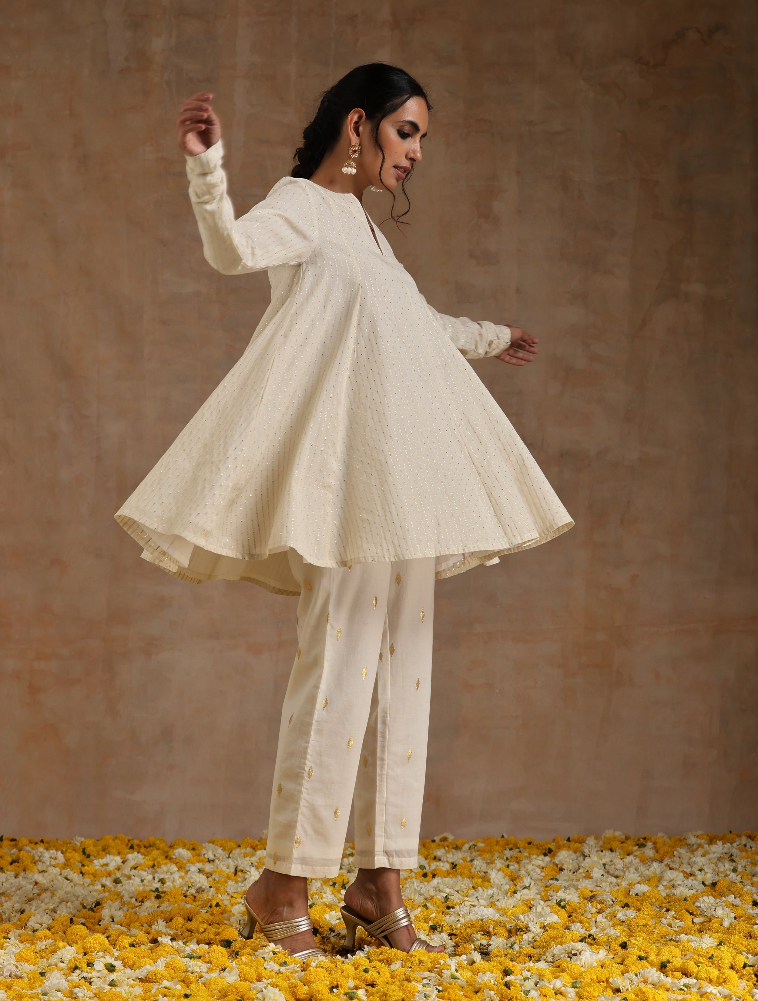 trueBrowns Ivory Gold Cotton Flared Co-Ord Set - Distacart
