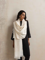 Thumbnail for trueBrowns Ivory Gold Woollen Stole