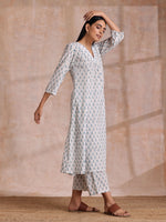 Thumbnail for trueBrowns White With Teal Buta Block Print Cotton Front Neck Gathered Kurta Pant Set - Distacart