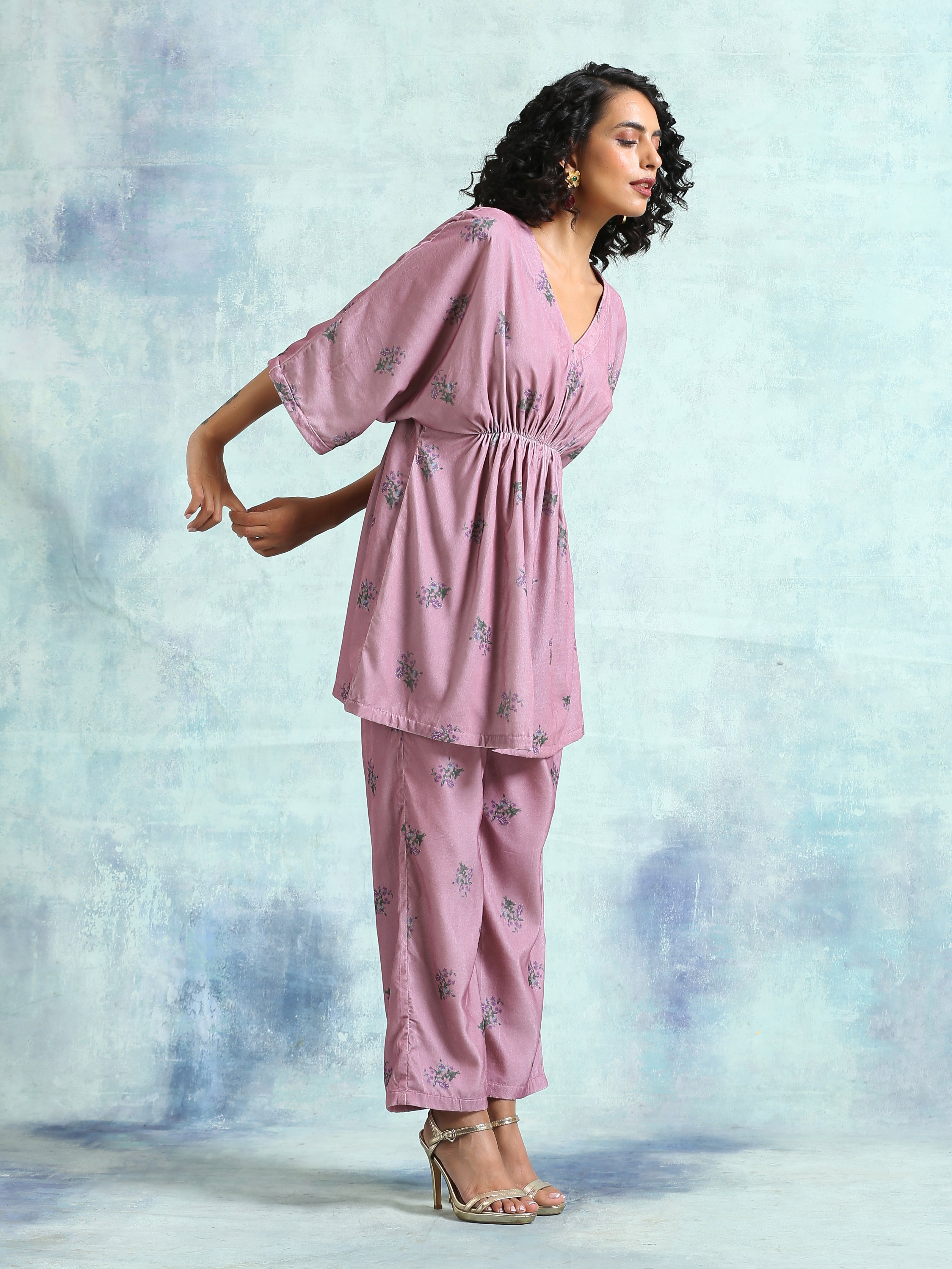 trueBrowns Light Mauve Printed Velvet Co-Ord Set - Distacart