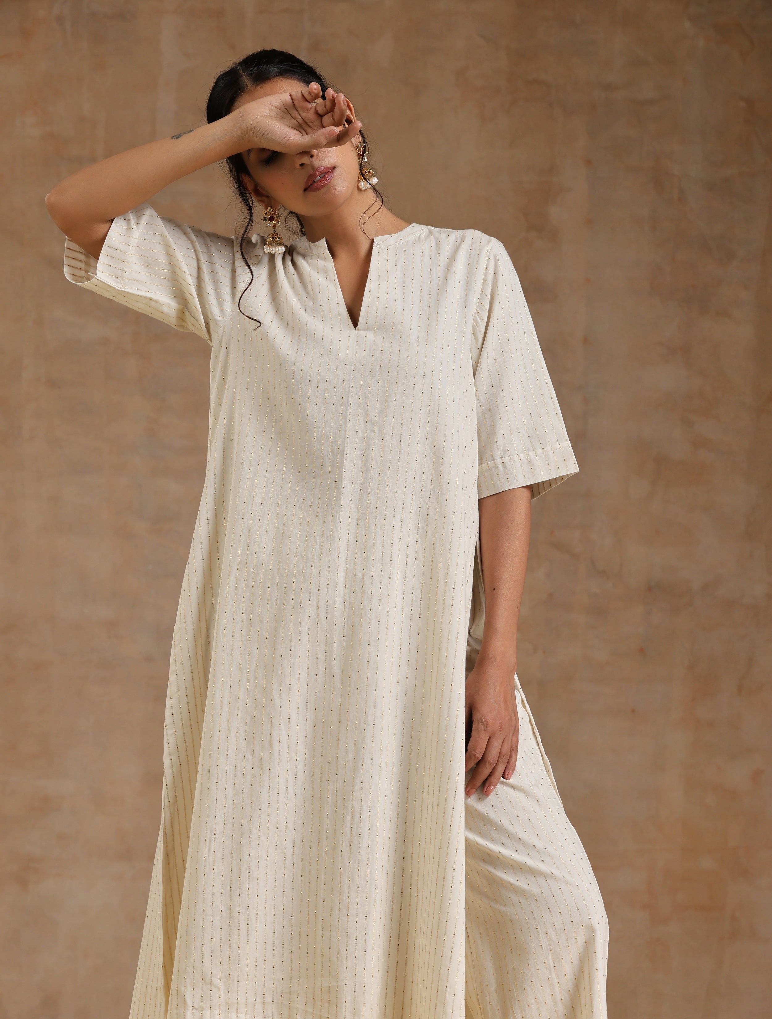 trueBrowns Ivory Gold Cotton Relaxed High-Low Kurta Set - Distacart