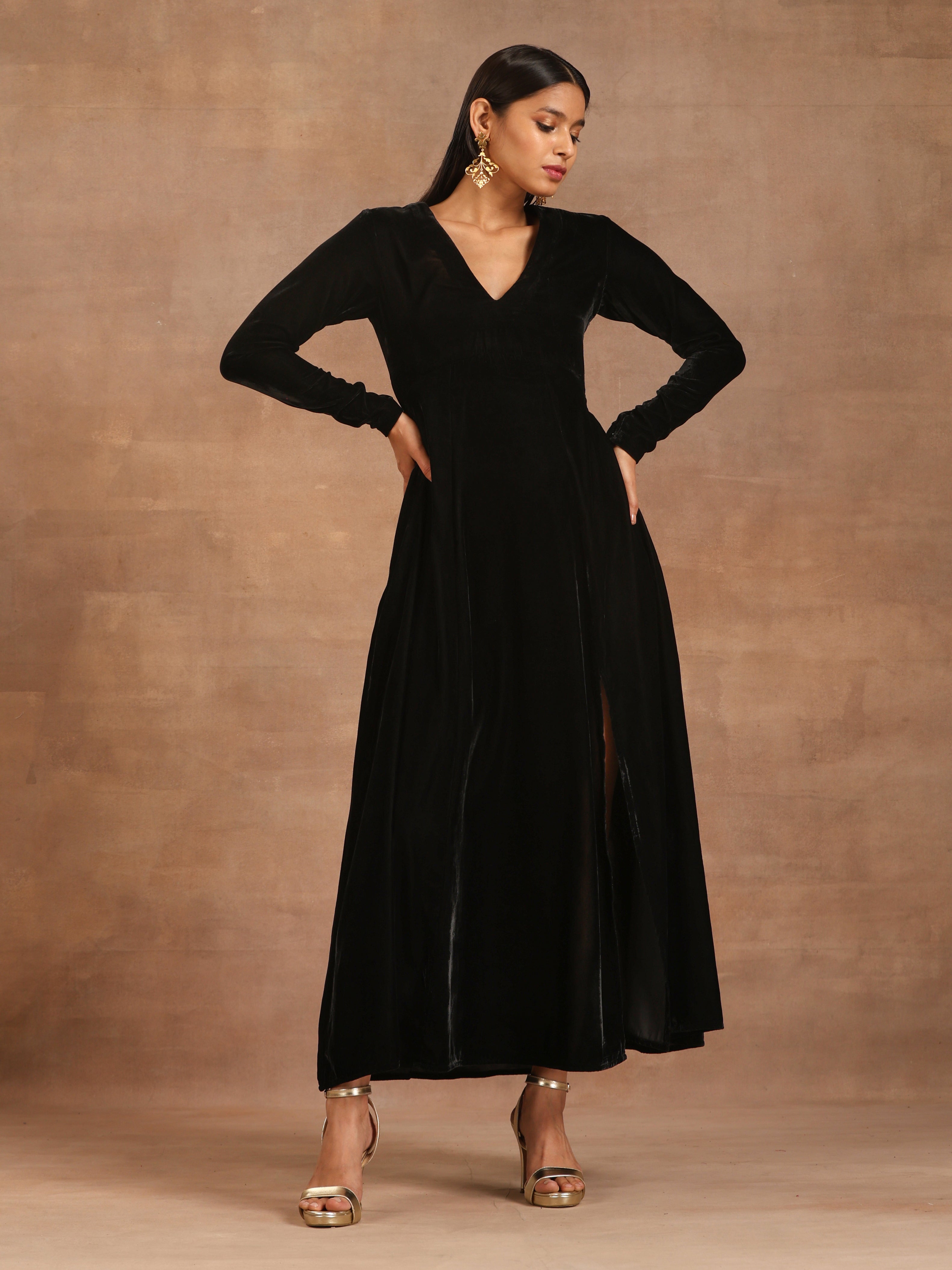 trueBrowns Black Velvet Dress - Distacart