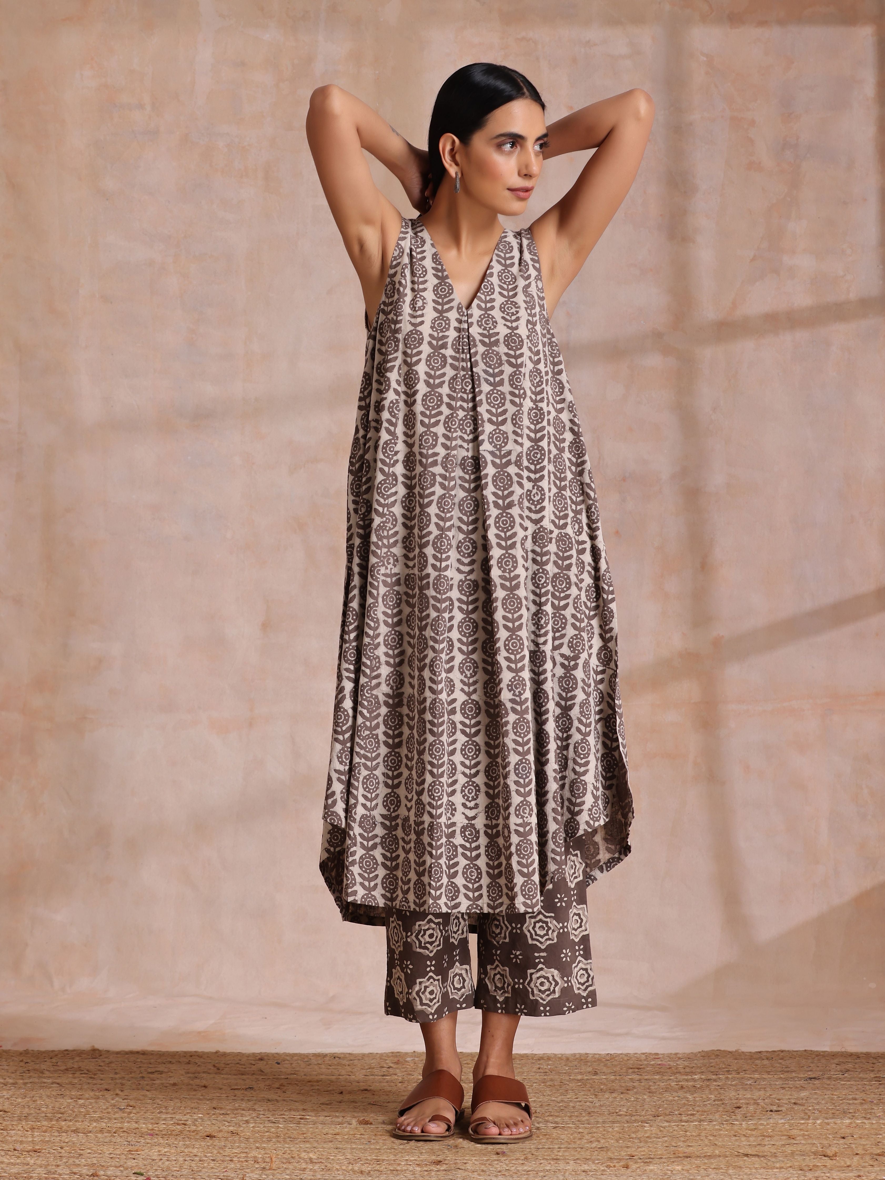 trueBrowns Clay Dabu Buta Print Cotton Sleeveless Flared Kurta Pant Set - Distacart