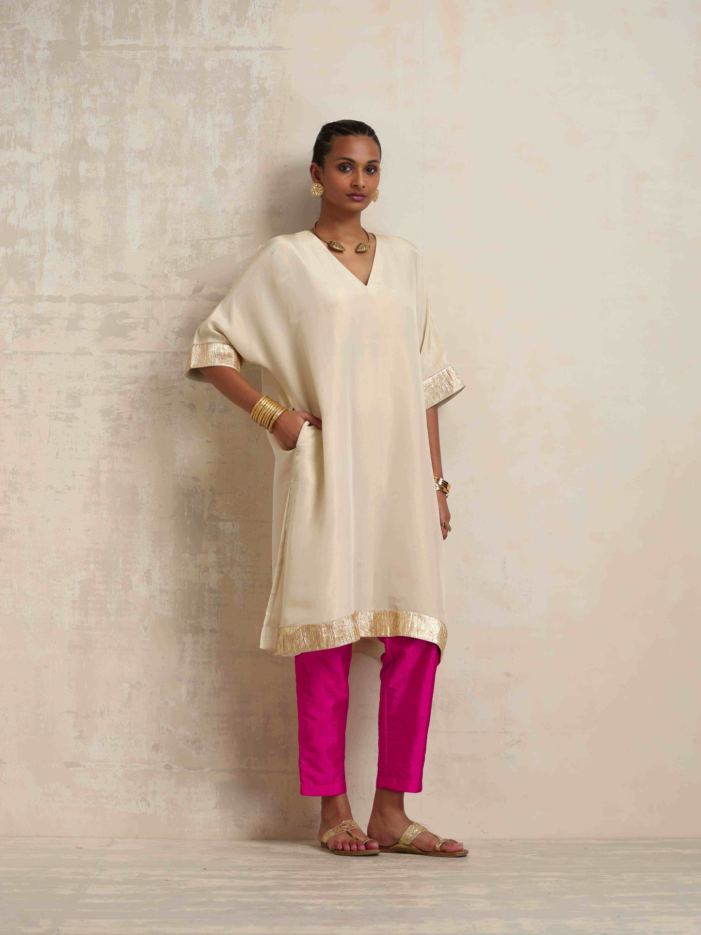 trueBrowns Ivory Tissue Kurta Co-ord Set - Distacart